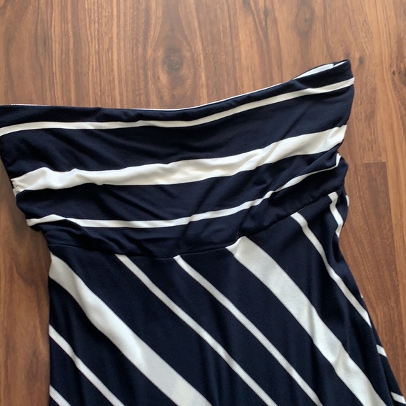 Banana Republic Navy Blue and White Striped Maxi Dress - size M - Picture 2 of 7